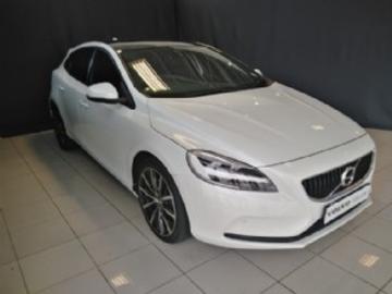Volvo v40 2019 diesel 2019 volvo v40 d3 inscription geartronic