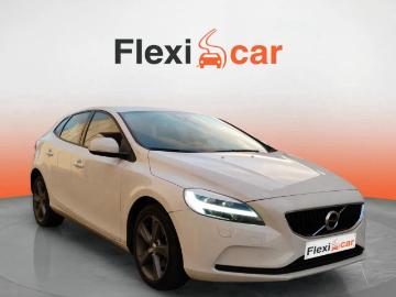 Volvo v40 2019 gasolina volvo v40 2 0 t2 momentum gasolina en flexicar valdepeñas Volvo v40 2019 gasolina volvo v40 2 0 t2 momentum gasolina en flexicar valdepeñas