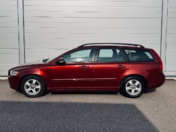 Volvo v50 2010 diesel volvo v50 d2 kinetic d Volvo v50 2010 diesel volvo v50 d2 kinetic d
