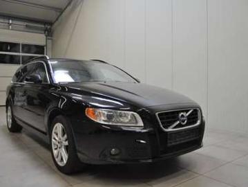 volvo v70 2012 benzin volvo v70 kombi summummotorschaden volvo v70 2012 benzin volvo v70 kombi summummotorschaden