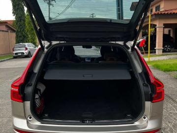 Volvo xc60 2023 gasolina volvo xc60 2023 40500 km gasolina automatica en las acacias vendo... Volvo xc60 2023 gasolina volvo xc60 2023 40500 km gasolina automatica en las acacias vendo...