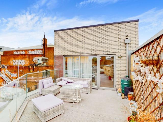 Apartment for rent in Camberwell, Greater London