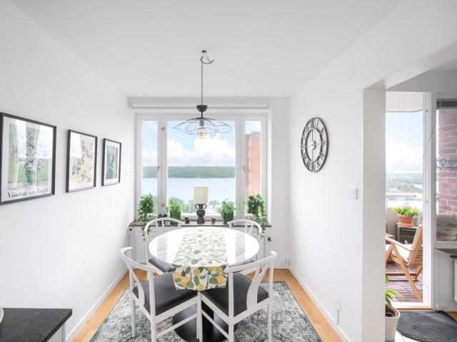 Bostad till salu i Hässelby-Vällingby, Stockholm