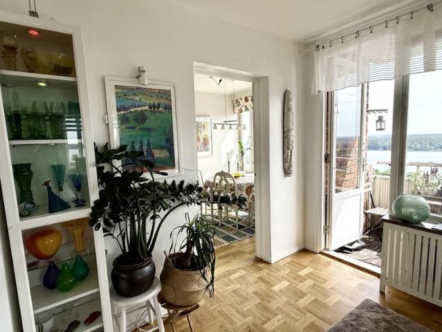 Lägenhet hyra i Hässelby-Vällingby, Stockholm