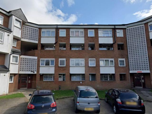 House for rent in Loxford, Greater London