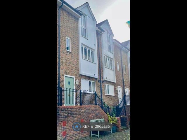 House for rent in Bourne Vale, Kent