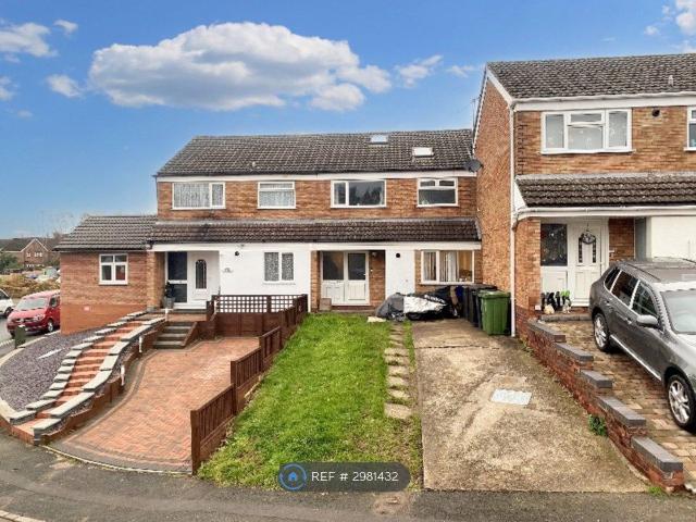 House for rent in The Ronkswood, Worcestershire