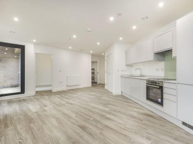 Apartment for rent in Luton, Chatham