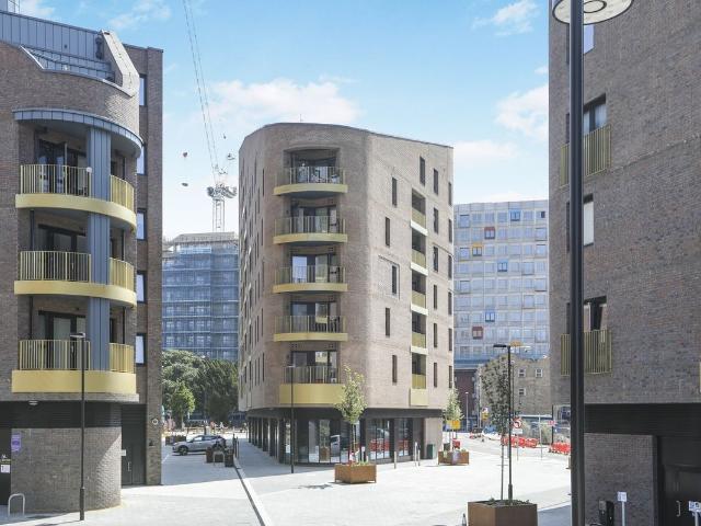 Apartment for rent in Brompton, Gillingham