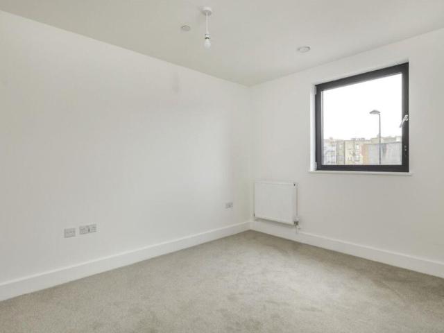 Apartment for rent in Luton, Chatham