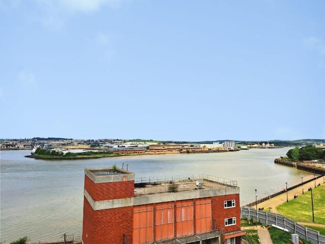 Apartment for rent in Brompton, Gillingham