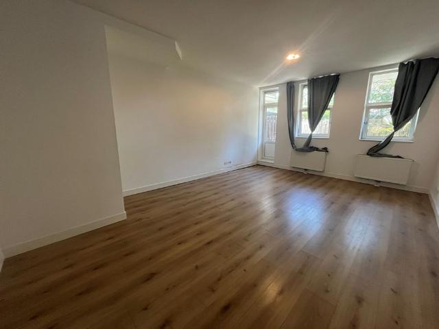 Woning te huur in Bloemhof, Rotterdam