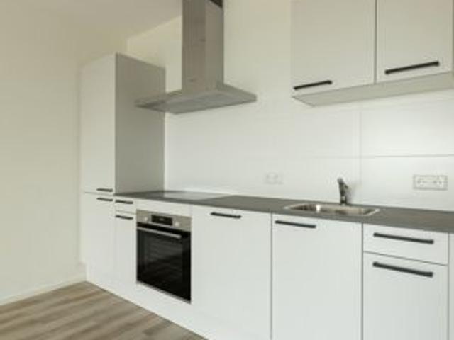 Appartement te huur in Strijp, Acht