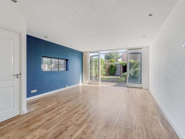 Appartement te huur in Luijendijk, Landsmeer
