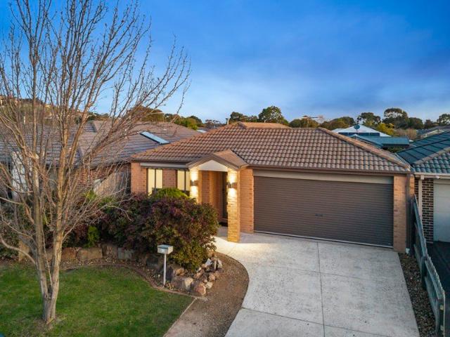 House for sale in Toomuc Meadows Estate, Melbourne