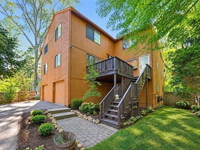 Condo for sale in Ashland, Middlesex County