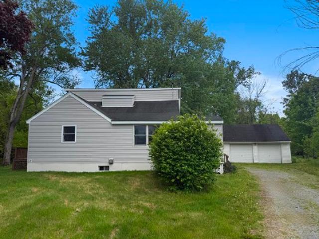 House for sale in Buskirk, New York