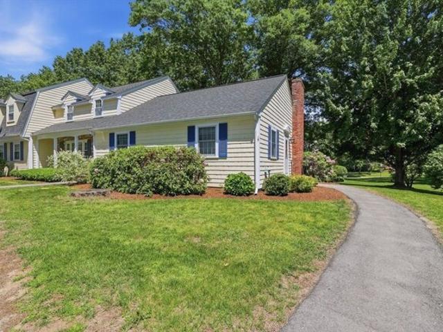 Condo for sale in Acton, Massachusetts