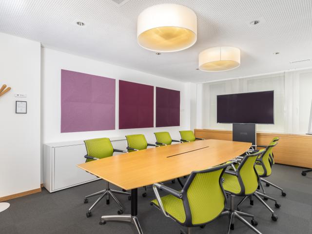 Büro mieten in Einigen, Zürich