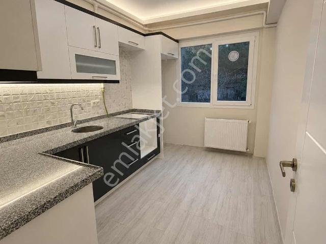 Atatürk Mahallesi, Bergama içerisinde kiralık mülk