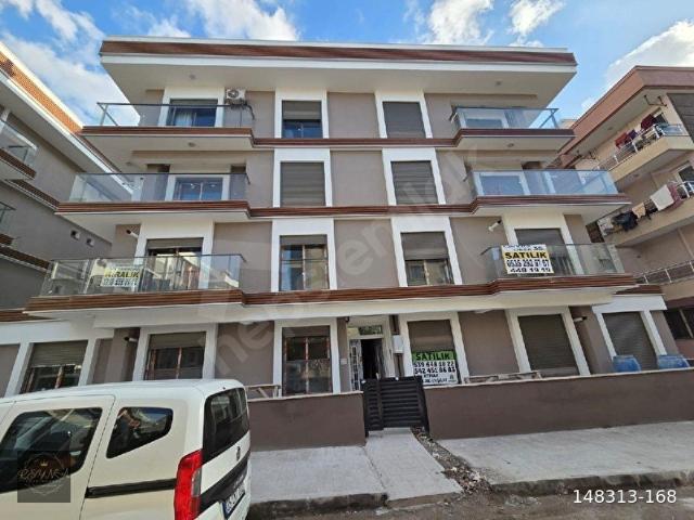 Buca, İzmir içerisinde satılık mülk