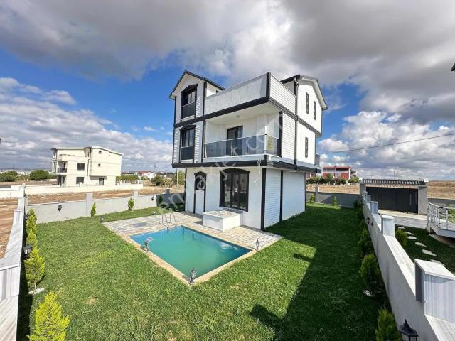 Marmaraereğlisi, Tekirdağ içerisinde satılık Villa