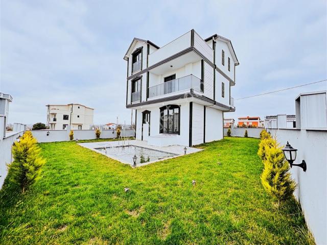 Marmaraereğlisi, Tekirdağ içerisinde satılık Villa