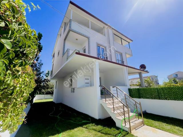Marmaraereğlisi, Tekirdağ içerisinde satılık Villa