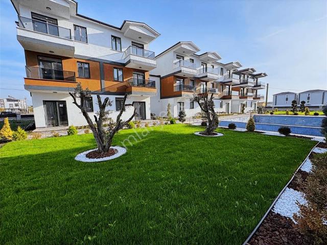Marmaraereğlisi, Tekirdağ içerisinde satılık Villa