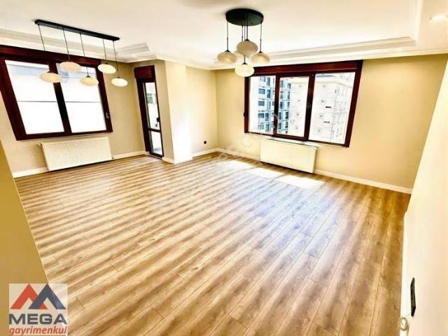 Kadiköy, İstanbul içerisinde satılık mülk