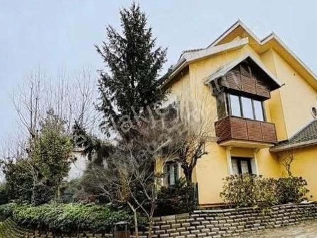 Çekmeköy, İstanbul içerisinde satılık Villa