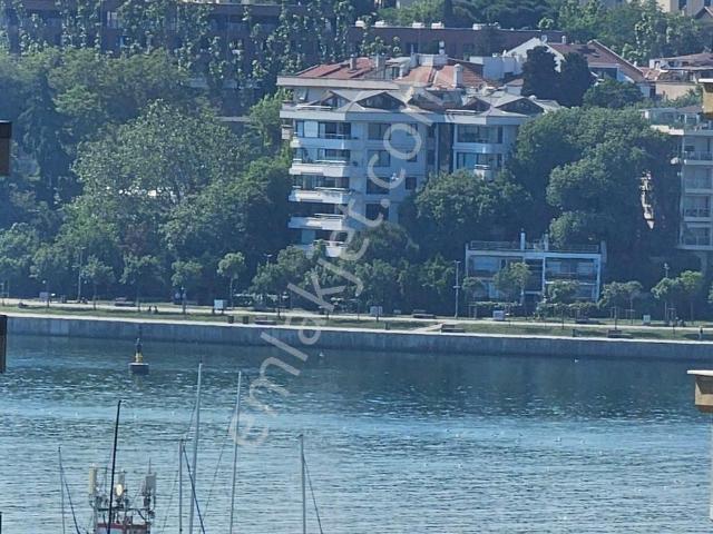 Kadiköy, İstanbul içerisinde kiralık mülk