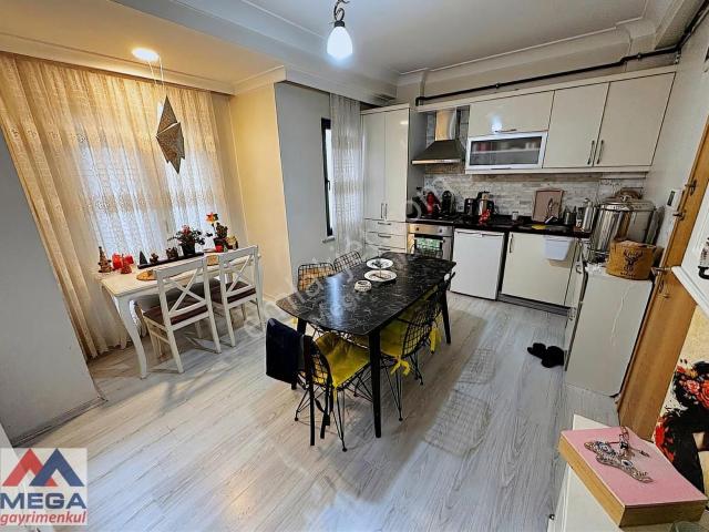 Kadiköy, İstanbul içerisinde kiralık mülk