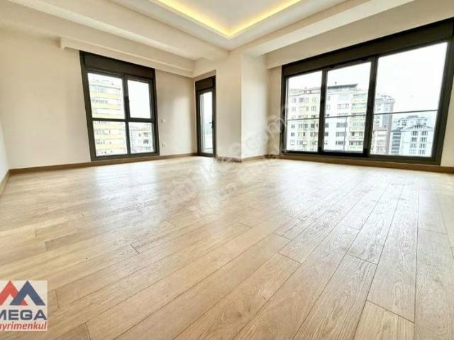 Kadiköy, İstanbul içerisinde satılık mülk