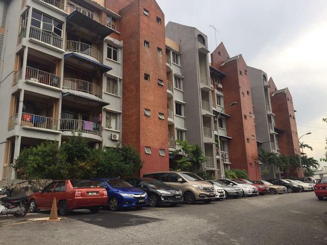 Apartment for sale in Country Heights Damansara, Kuala Lumpur