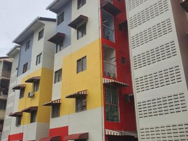 Apartment for sale in Petaling, Damansara Damai