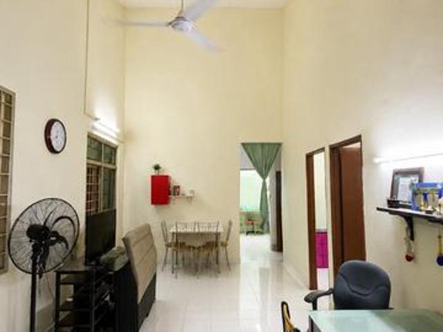 Residential House for sale in Ulu Tiram, Johor