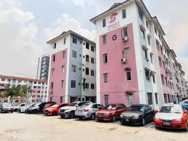 Apartment for sale in Tanjong Sepat, Selangor