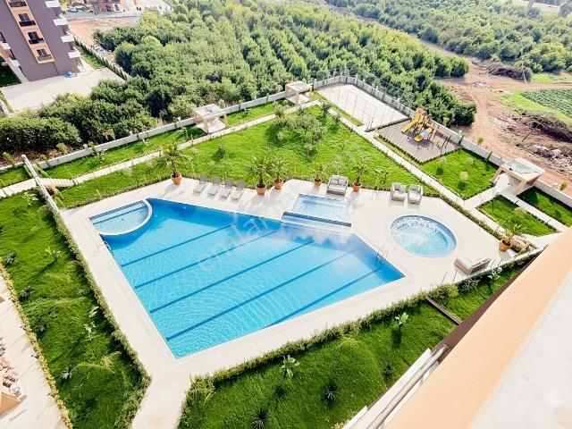 Yenişehir, Mersin içerisinde satılık mülk