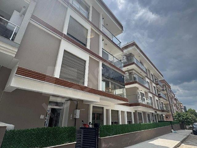 Buca, İzmir içerisinde satılık mülk