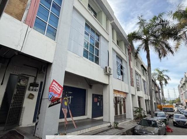 Shop for sale in Wellesley, Penang