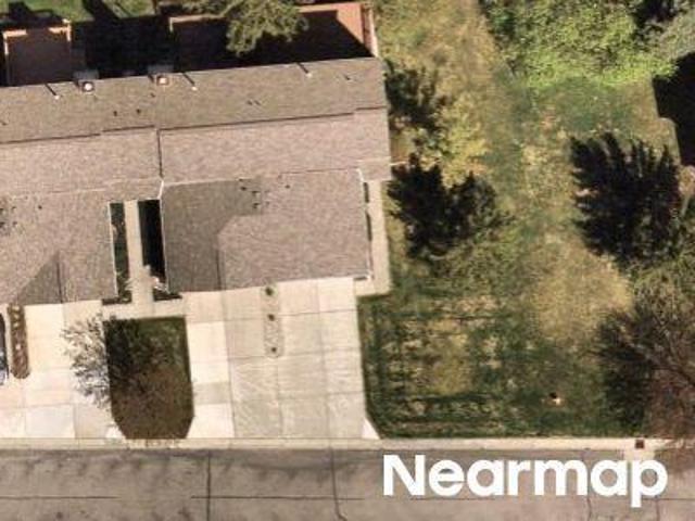 Condo for sale in Waterford