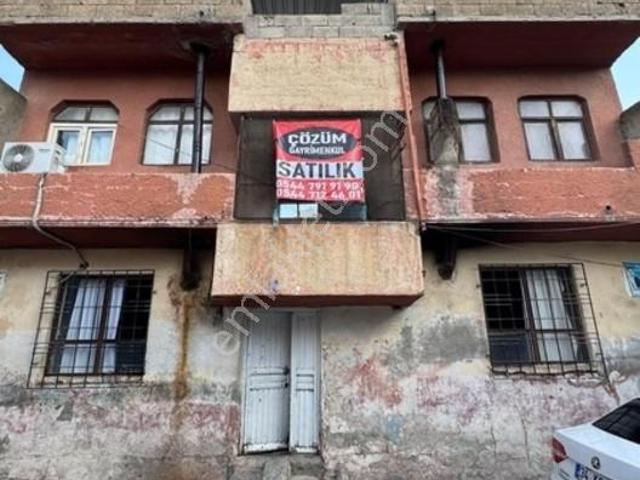 Şanlıurfa, Haliliye içerisinde satılık Villa