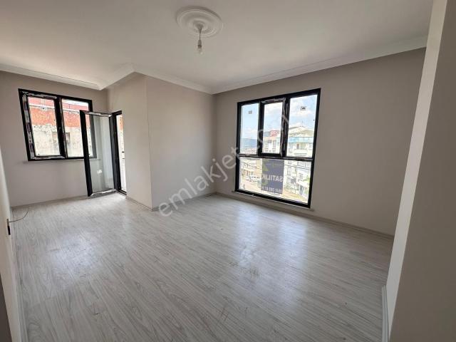 Sultanbeyli, İstanbul içerisinde satılık mülk