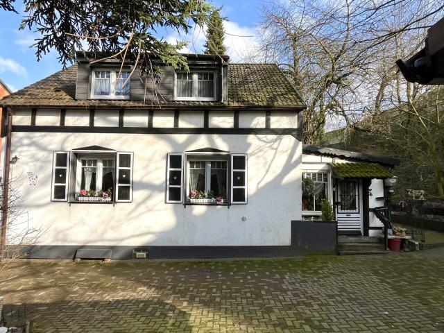 Haus kaufen in Beeckerwerth, Duisburg