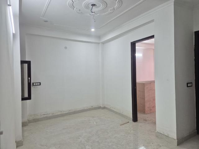 Property for rent in Deri