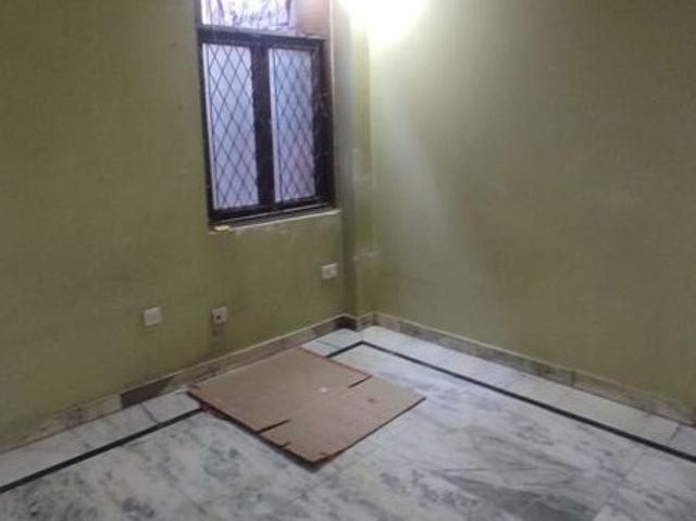 Property for rent in Deri