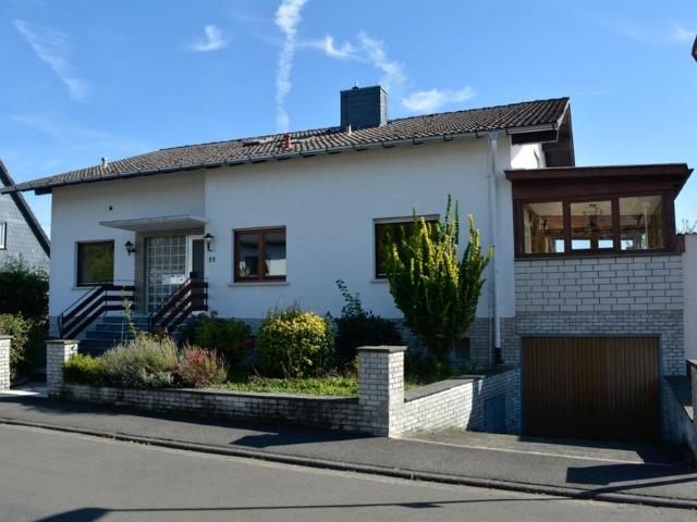 Haus kaufen in Staufenberg, Hessen