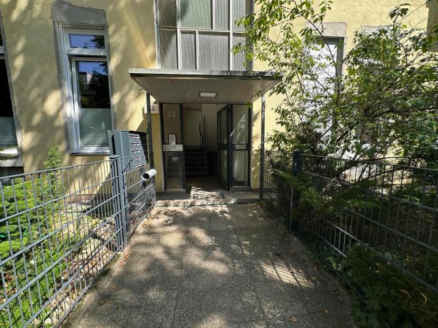 Mehrfamilienhaus kaufen in Steglitz, Berlin