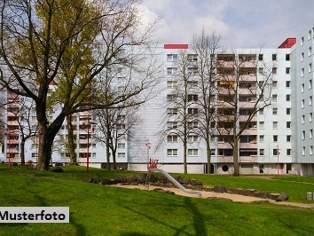 Mehrfamilienhaus kaufen in Huttrop, Essen